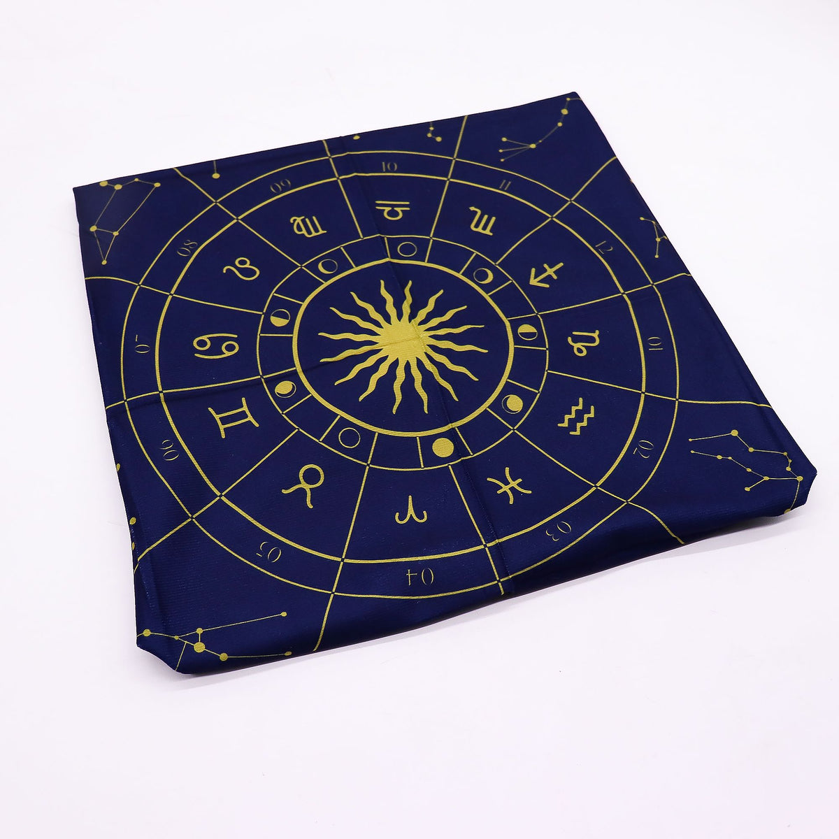 75×75cm zodiac tarot cloth spread out with full celestial wheel design